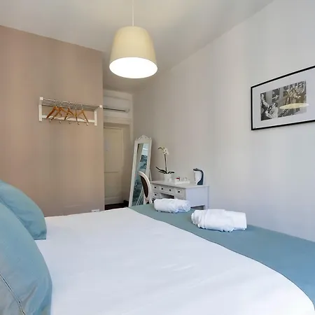 Casa de hóspedes Midnight In 3*